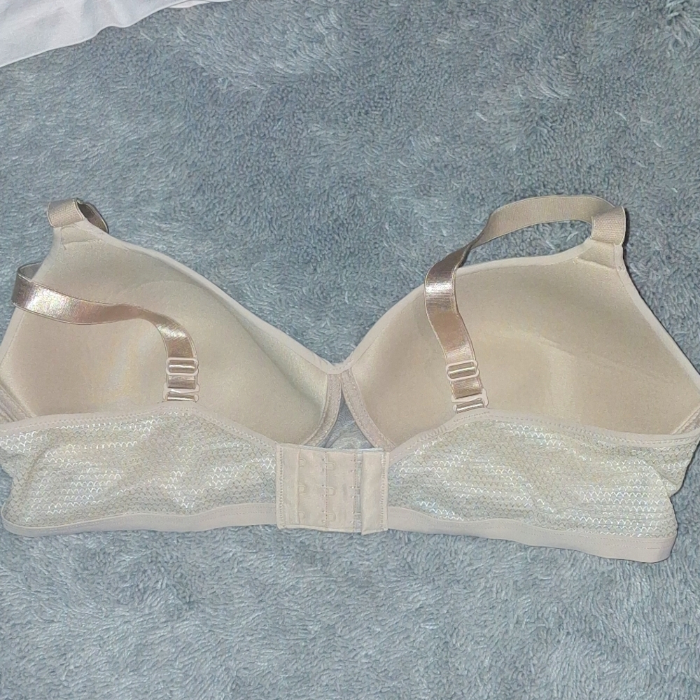 Hanes Bra Bundle - Picture 12 of 13